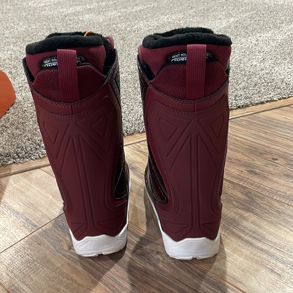 ThirtyTwo BOA Lashed '17 Snowboard Boots - Picture 5 of 13